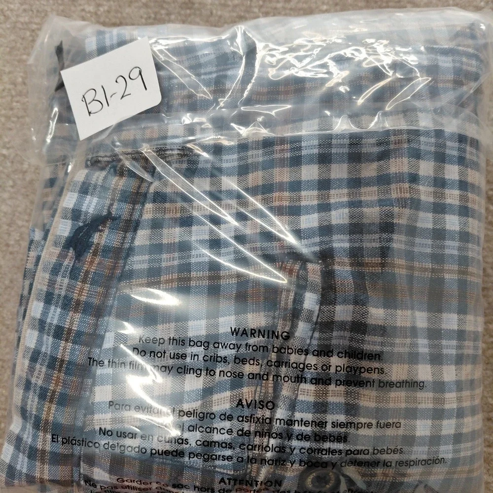 Tommy Bahama‎ Relax Shorts Mens 44 Blue Plaid Flat Front Casual Golf Chino 10